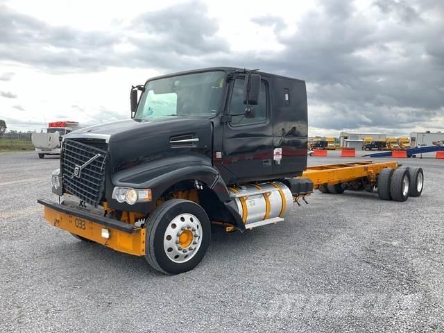 Volvo VHD64F Kabiinid