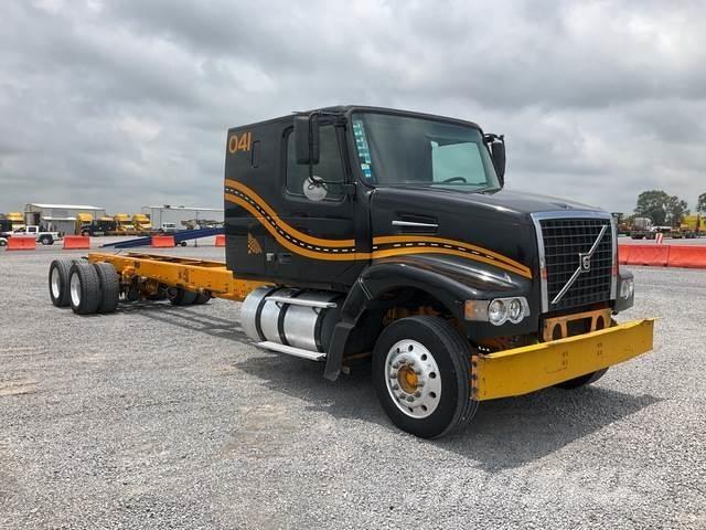 Volvo VHD64F Kabiinid