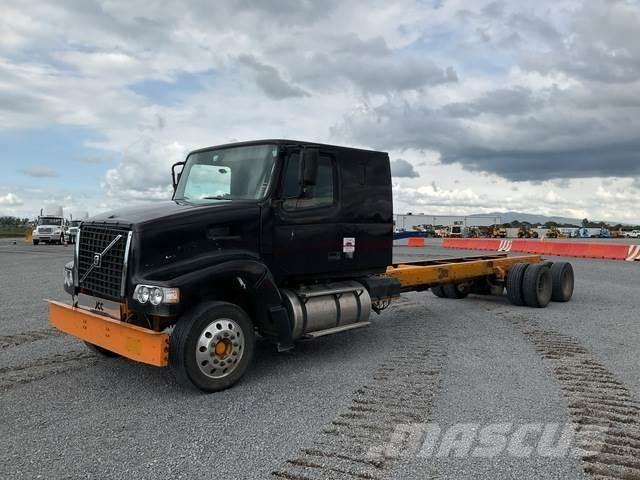 Volvo VHD64F Kabiinid