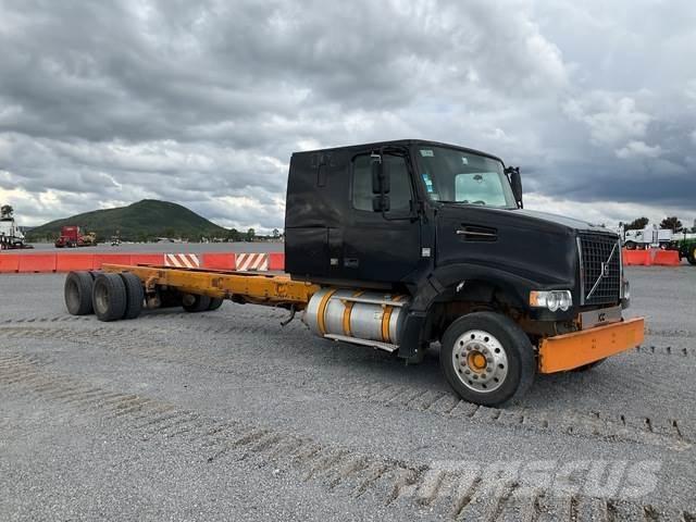 Volvo VHD64F Kabiinid
