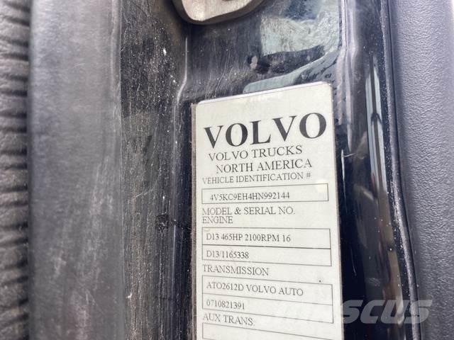 Volvo VHD64F Kabiinid
