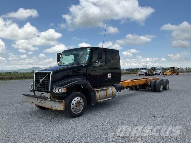 Volvo VHD64F Kabiinid