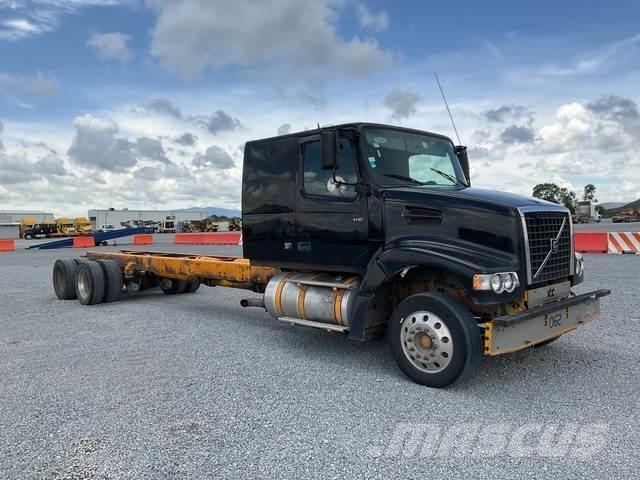 Volvo VHD64F Kabiinid