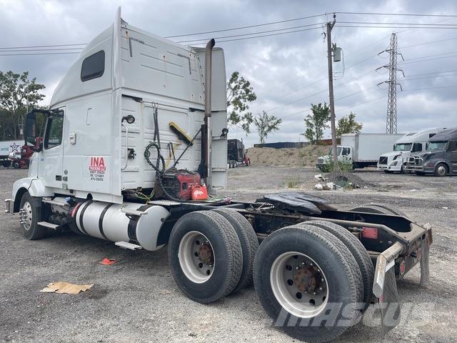 Volvo VLN670 Sadulveokid