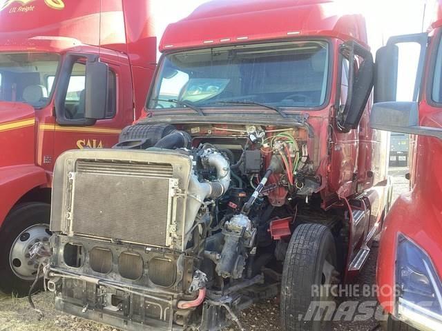 Volvo VNL Sadulveokid