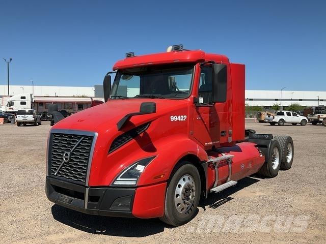 Volvo VNL Sadulveokid