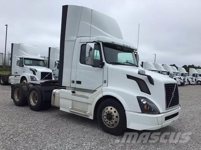 Volvo VNL Sadulveokid