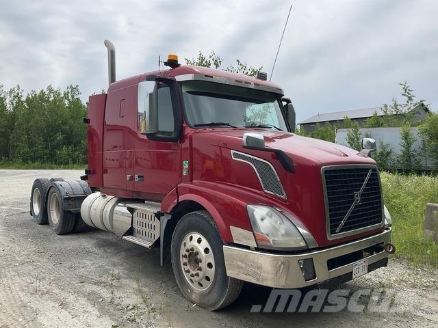 Volvo VNL Sadulveokid