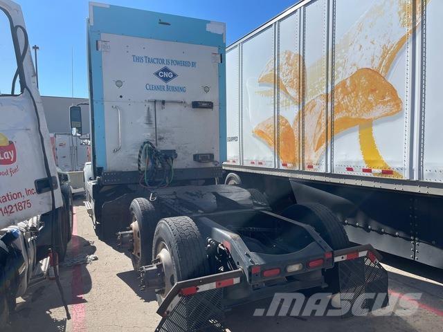 Volvo VNL Sadulveokid