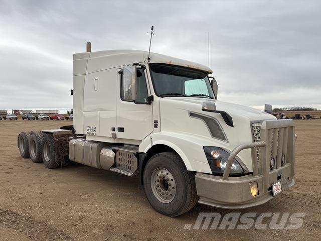 Volvo VNL Sadulveokid