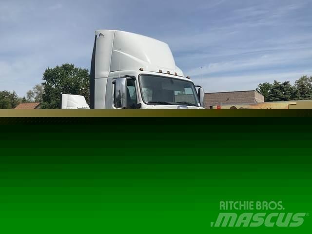 Volvo VNL 300 Sadulveokid
