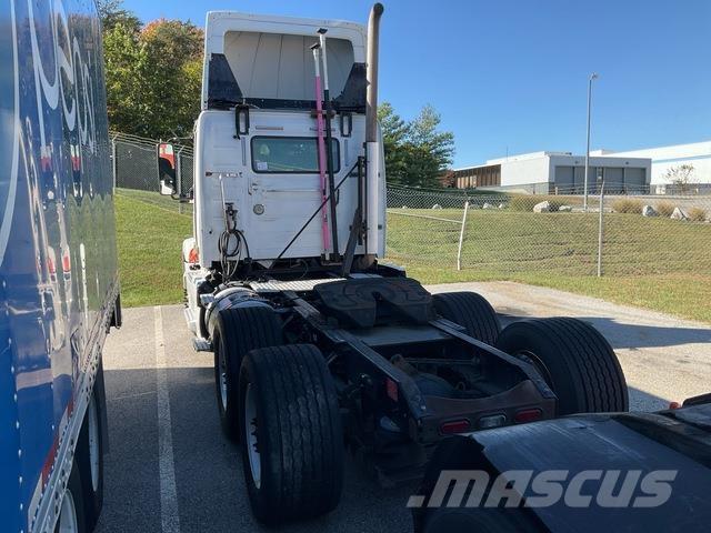 Volvo VNM Sadulveokid