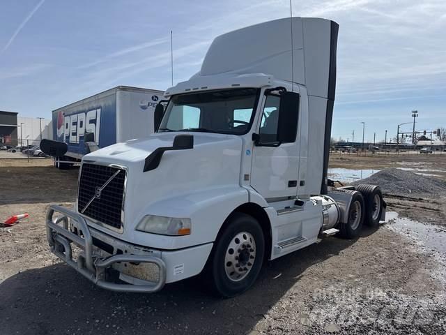 Volvo VNM Sadulveokid