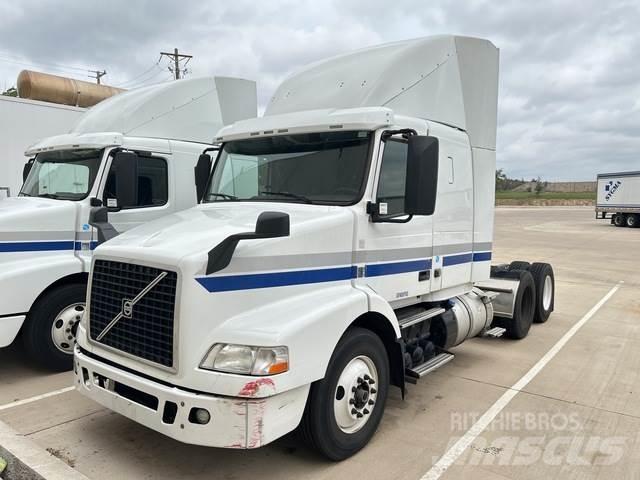 Volvo VNM Sadulveokid
