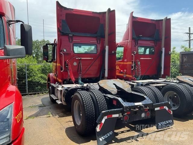 Volvo VNM Sadulveokid