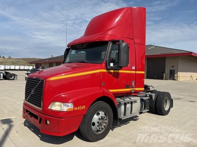 Volvo VNM Sadulveokid