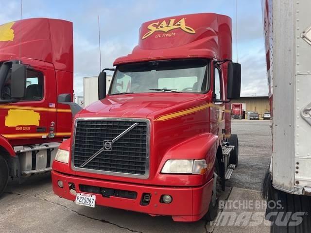 Volvo VNM Sadulveokid