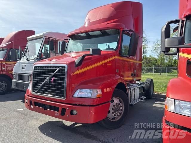 Volvo VNM Sadulveokid