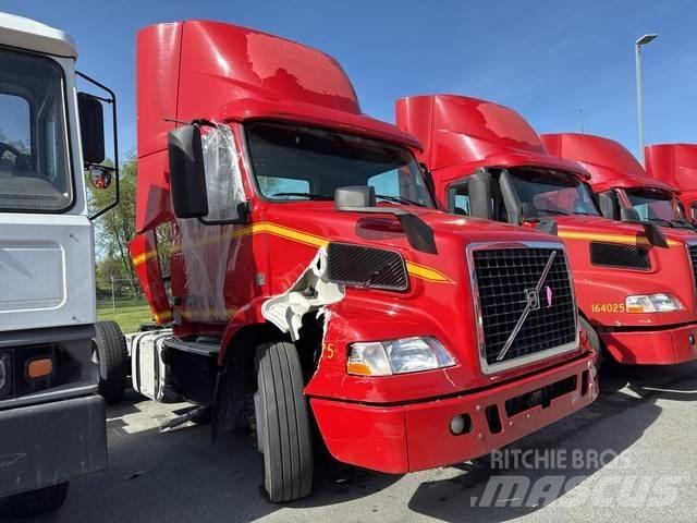 Volvo VNM Sadulveokid