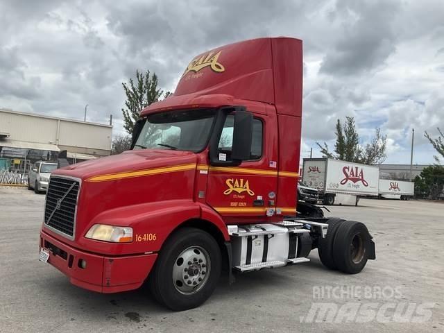 Volvo VNM Sadulveokid
