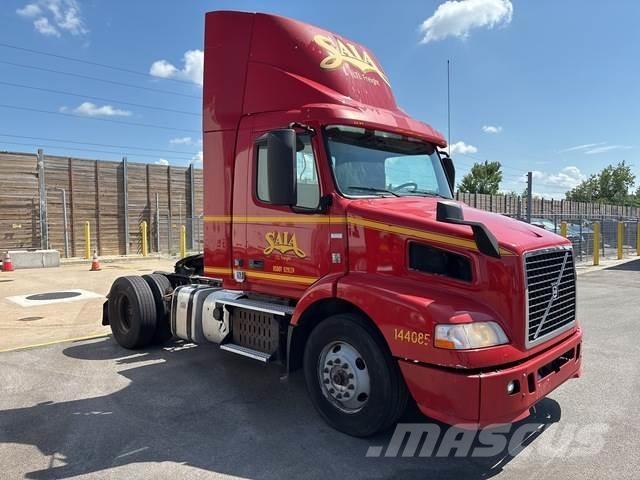Volvo VNM Sadulveokid