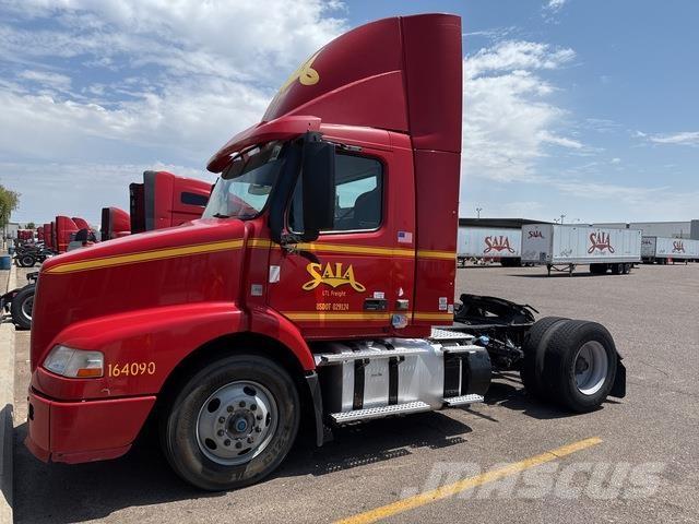 Volvo VNM Sadulveokid