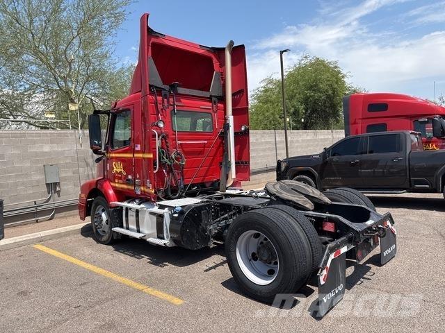 Volvo VNM Sadulveokid