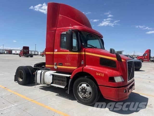 Volvo VNM Sadulveokid