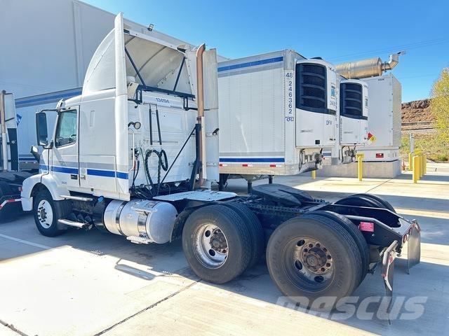 Volvo VNM Sadulveokid