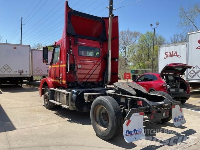 Volvo VNM42T Sadulveokid