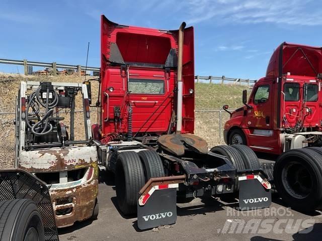 Volvo VNM42T Sadulveokid