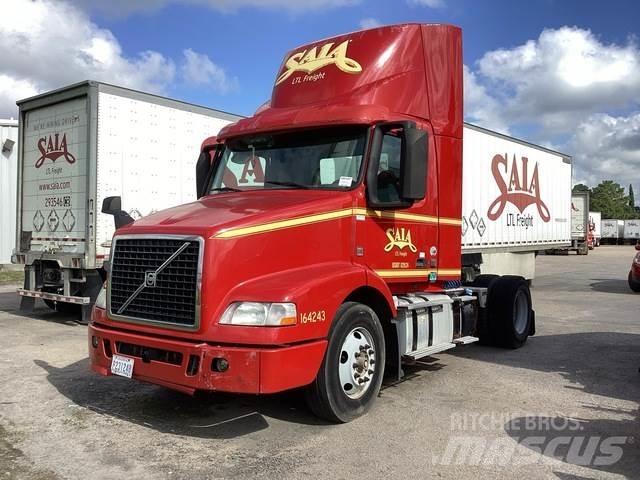 Volvo VNM42T Sadulveokid
