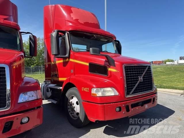 Volvo VNM42T Sadulveokid