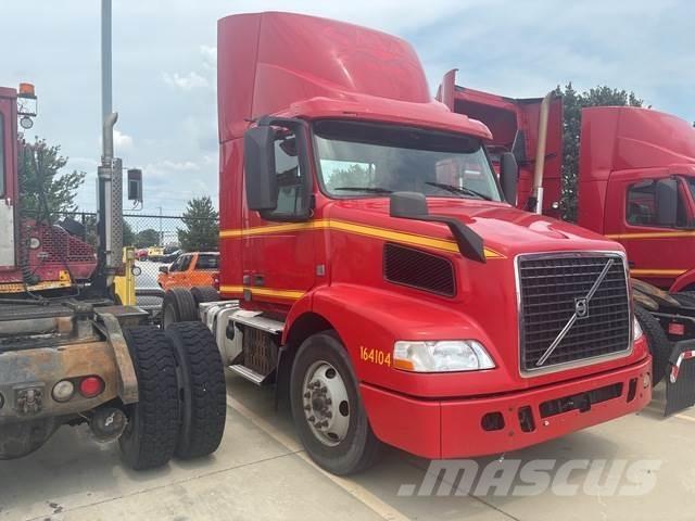 Volvo VNM42T Sadulveokid