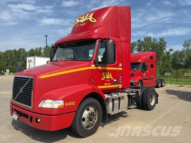 Volvo VNM42T Sadulveokid