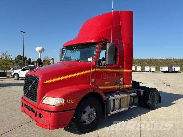 Volvo VNM42T Sadulveokid