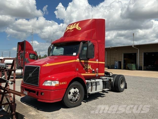 Volvo VNM42T Sadulveokid
