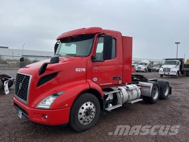 Volvo VNR Sadulveokid