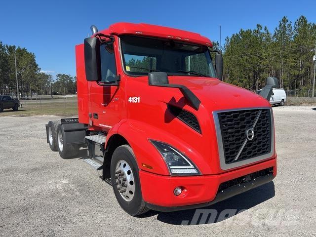 Volvo VNR Sadulveokid