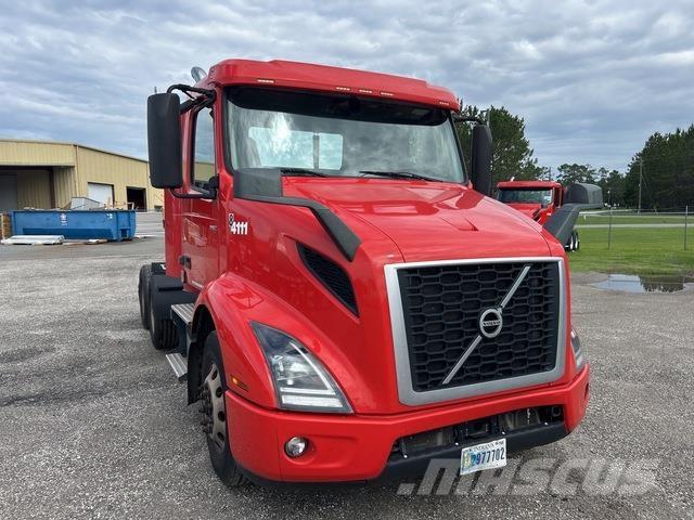 Volvo VNR Sadulveokid