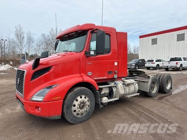 Volvo VNR Sadulveokid
