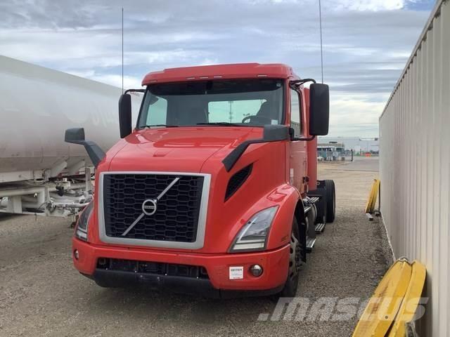 Volvo VNR Sadulveokid