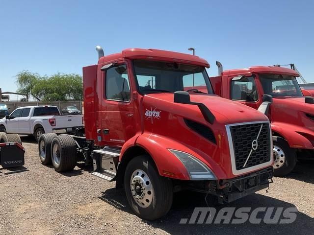 Volvo VNR Sadulveokid