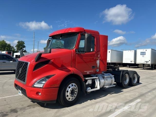 Volvo VNR Sadulveokid