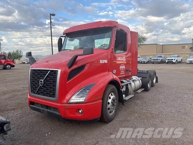Volvo VNR Sadulveokid