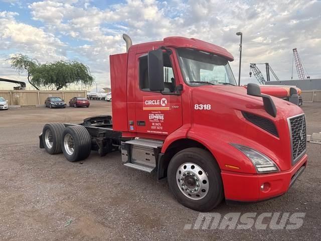 Volvo VNR Sadulveokid