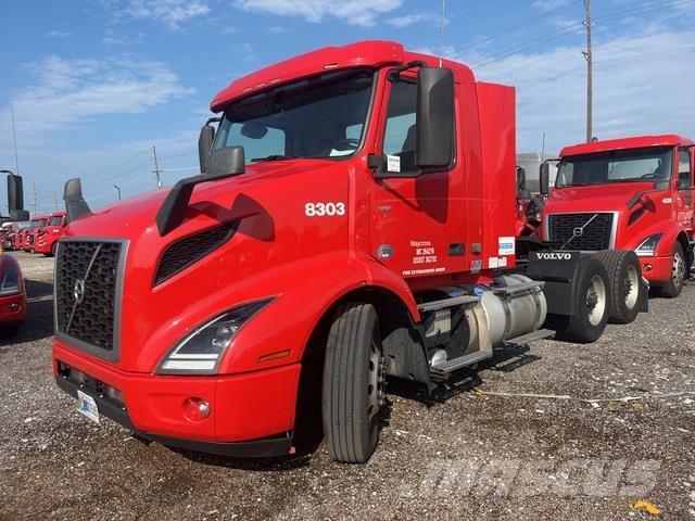 Volvo VNR Sadulveokid