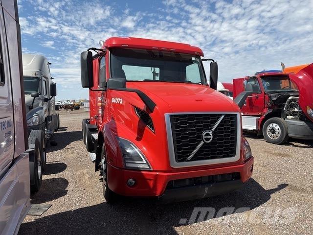 Volvo VNR Sadulveokid