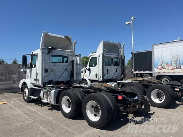 Volvo VNR64T Sadulveokid