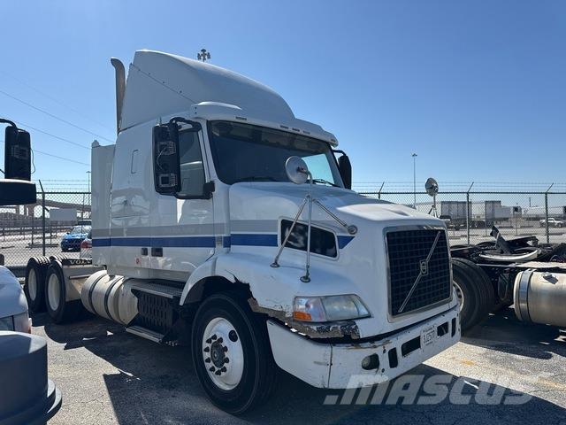 Volvo VNR64T Sadulveokid